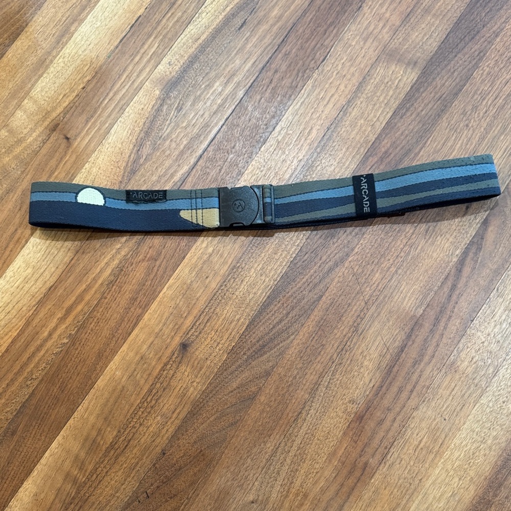 Arcade Men's Multi-Color Sunrise Belt